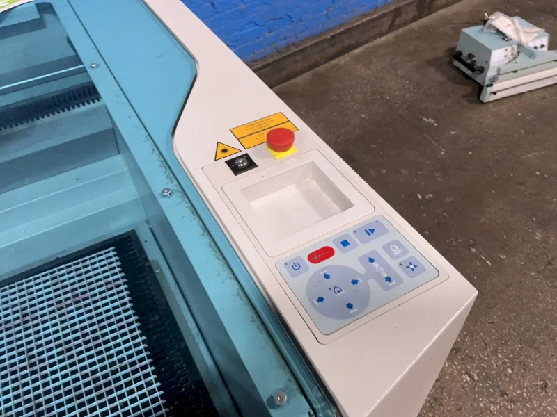 TROTEC LASER ENGRAVING MACHINE   -  SPEEDY 400