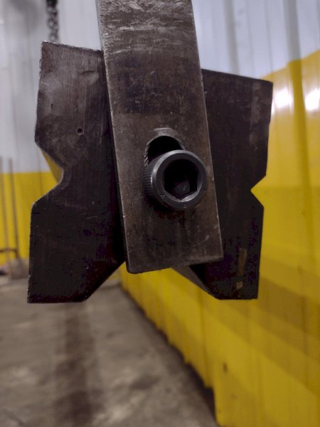 121" x 5.25" x 5.25" 4 WAY FEMALE BOTTOM PRESS BRAKE DIE WITH DIE HOLDER: YOBRO #24999