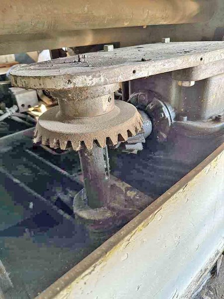 30,000 LB. X 54" TURNOVER CRADLE ROTATING UPENDER. STOCK # 1002225