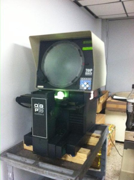 14&quot; OGP (Optical Gaging Products) Top Bench Optical Comparator S/N TB08061428. Parts machine , ask for details.