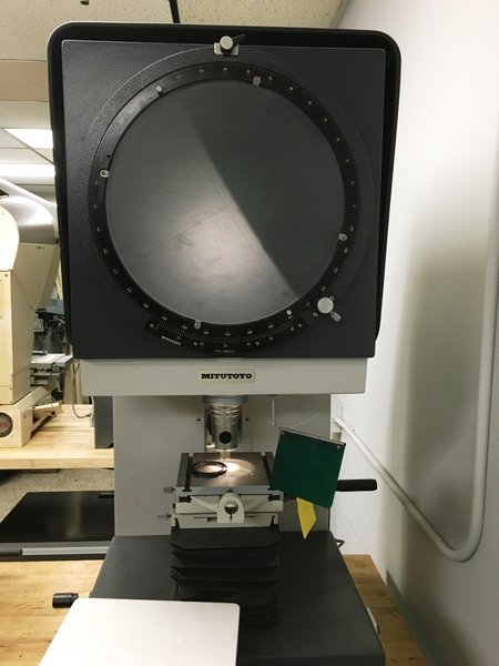 12&quot; Mitutoyo Model PJ300 Bench Top Vertical Beam Optical Comparator, S/N 10883. 