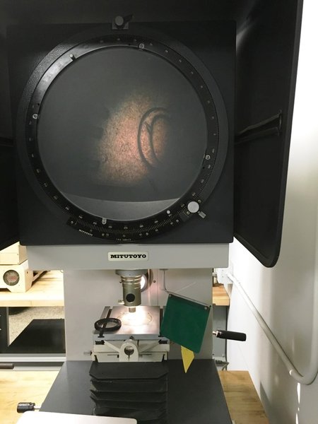 12&quot; Mitutoyo Model PJ300 Bench Top Vertical Beam Optical Comparator, S/N 10883. 