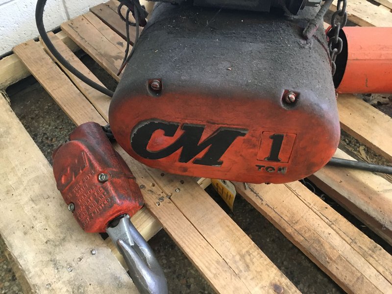 CM Lodestar Model "L" 1 ton electric hoist 
