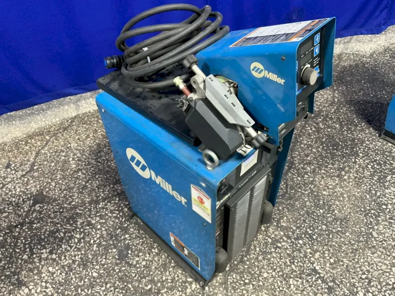 Miller  450 A  Welder  - Axcess 450