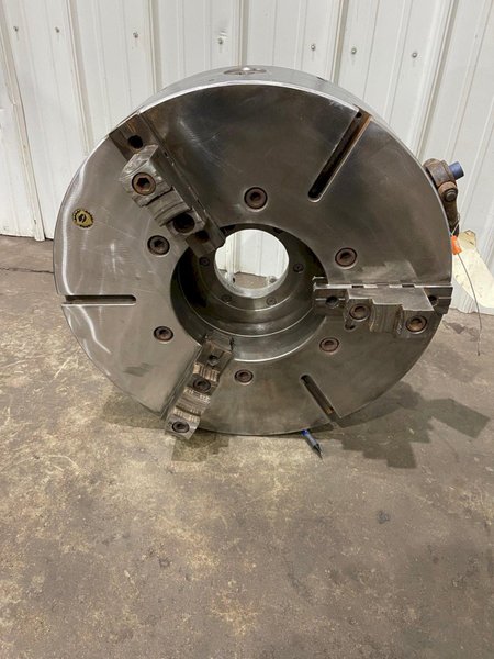 24-3/4&quot; BISON 3 JAW CHUCK: STOCK #75198