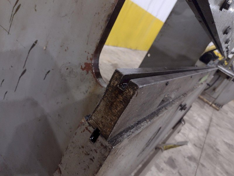 36 TON X 8' NIAGARA MODEL #1B36-6-8 MECHANICAL PUNCH PRESS: STOCK #23465