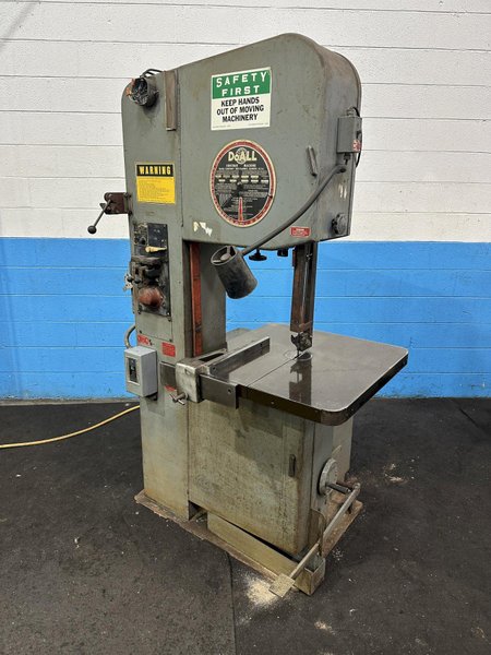 20" DOALL MODEL #2013V VERTICAL BANDSAW: STOCK #77719