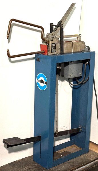 Miller Portable Spot Welder Model LMSW-52, Factory Stand