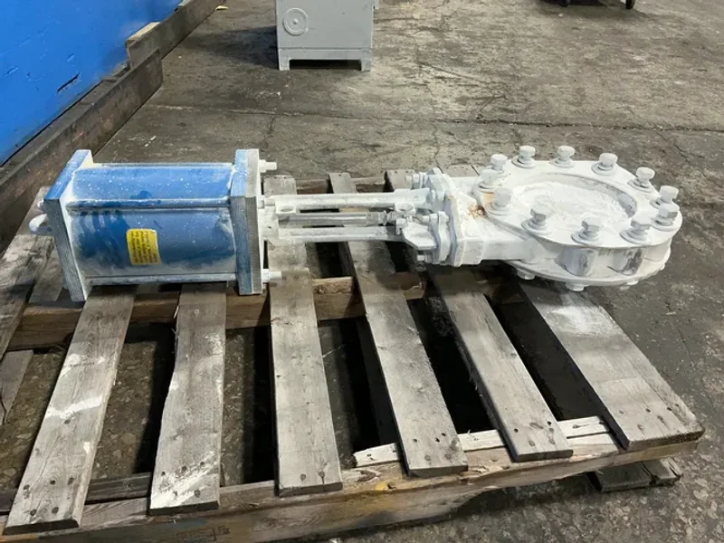 10" GATE VALVE
