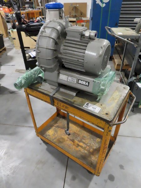 Rietschle Thomas Bora SAP 300 (01) Vacuum Pump and (2) Shelf Cart- Auction Item