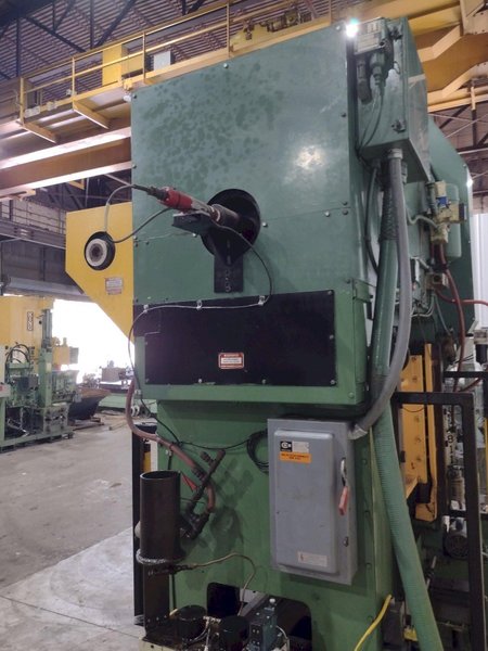 75 TON L&amp;J NO. EM275-42-24 HIGH SPEED STRAIGHT SIDE STAMPING PRESS. STOCK # 0778525
