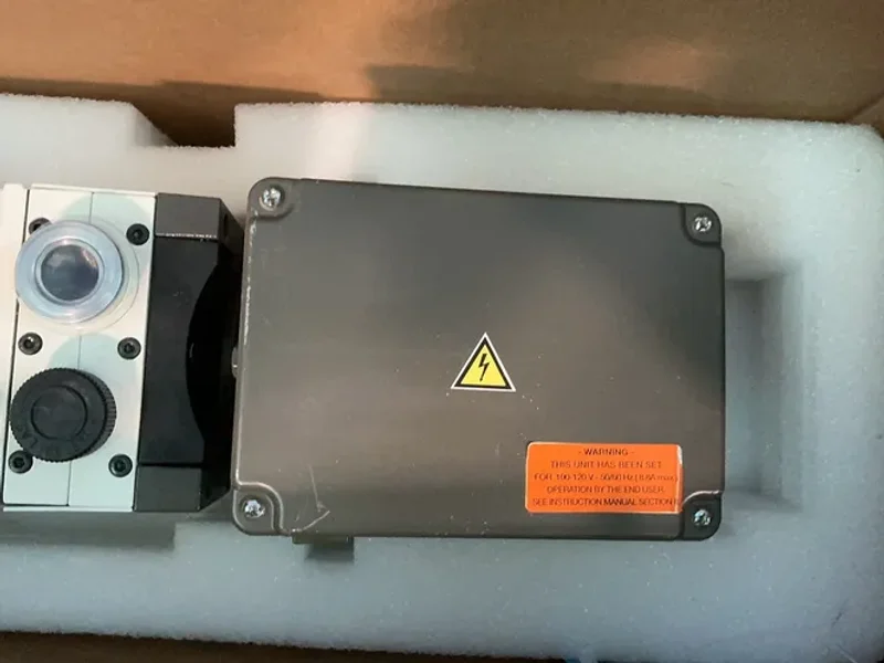 AGILENT TECHNOLOGIES 0.7 KW DS 302 DUAL STAGE ROTARY VANE PUMP   -  MY2225RA01
