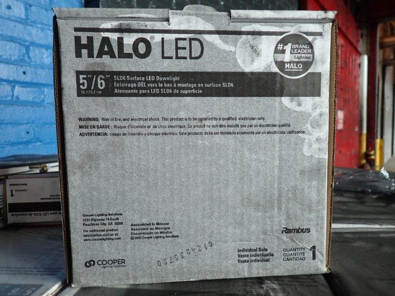 EATON 13.2 W HALO SURFACE LED DOWNLIGHT  -  SLD606927WHJB