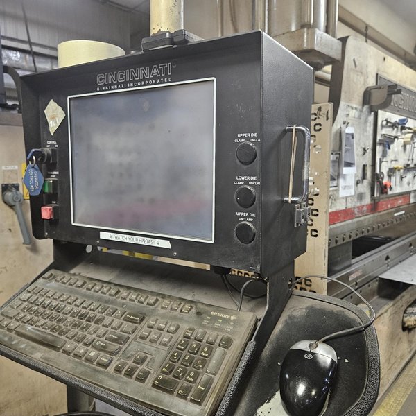 175 TON X 12&#039; CINCINNATI 175AF10 CNC HYDRAULIC PRESS BRAKE. STOCK # 1010024
