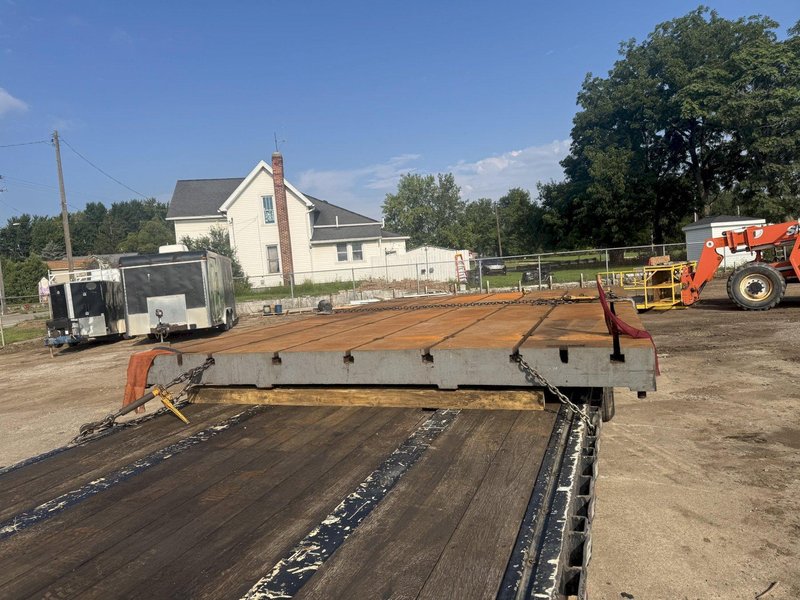 10' X 15' T SLOTTED FLOOR PLATE: STOCK #81453