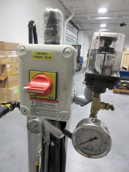 Graymills Turbo Boost Filtration System w/ 3 Extra Filter Socks- Auction Item