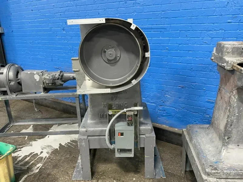 Wysong &amp; Miles  Stroke Sander  - 171