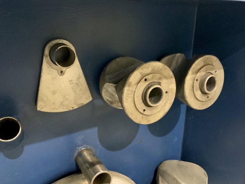 1" TO 4" ENERPAC AIR OVER HYDRAULIC TUBE BENDER WITH DIES: STOCK #80832