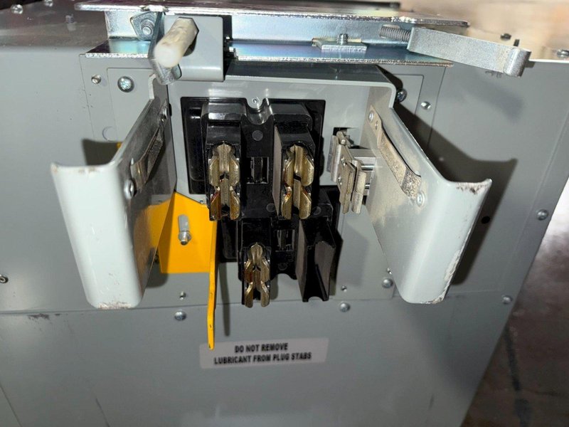 ABB 400A FLEX-A-PLUG SB365RGR Fusible Bus Plug 600V, 3PH NEW