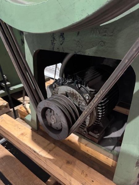 1.75" FENN MODEL 3F 2 DIE ROTARY SWAGING MACHINE, 0.625" (15.875mm) SOLID CAPACITY  (14484)