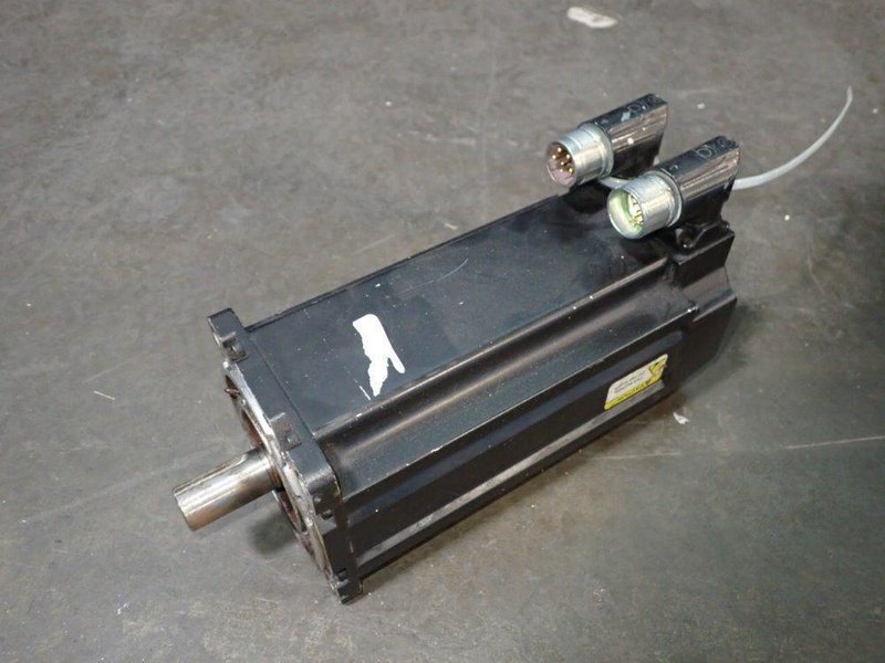 ALLEN BRADLEY 3 KW SERVO MOTOR  -  MPL-B430P-MJ74AA