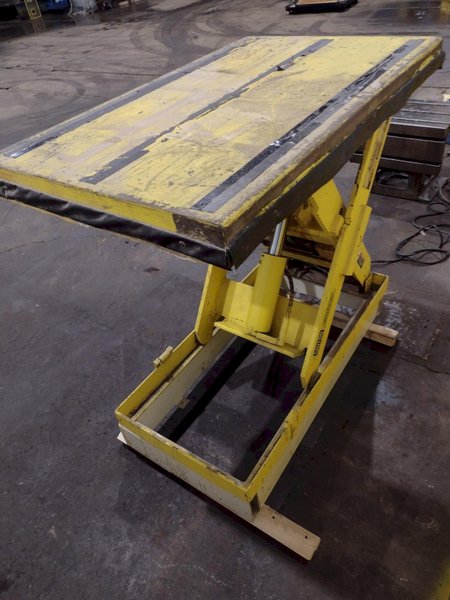 2,500 LBS X 30&quot; X 48&quot; AUTOQUIP MODEL #36S25 HYDRAULIC SCISSOR LIFT TABLE, SINGLE PHASE 110V: STOCK #19783