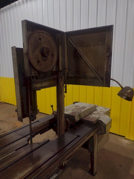 18" X 20" ARMSTRONG MARVEL SERIES 8 MARK 1 VERTICAL BAND SAW: STOCK #11225