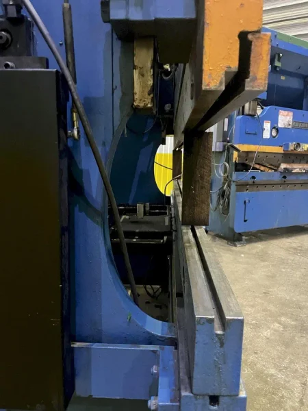 CINCINNATI  - Hydraulic Press Brakes