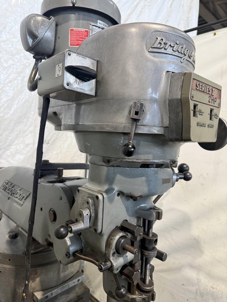 2 HP BRIDGEPORT SERIES 1 VERTICAL KNEE MILL. STOCK # 0222226
