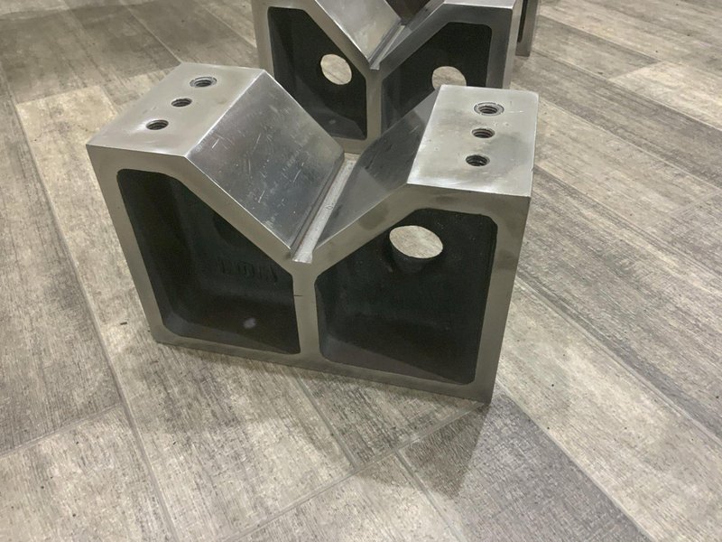 (4) 10" X 5" X 6.5" HIGH V-BLOCKS: STOCK #80026