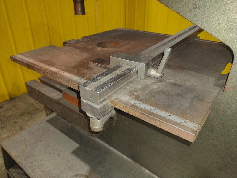 135 TON SPARTAN MODEL #IW135DX HYDRAULIC IRONWORKER: YOBRO #24716