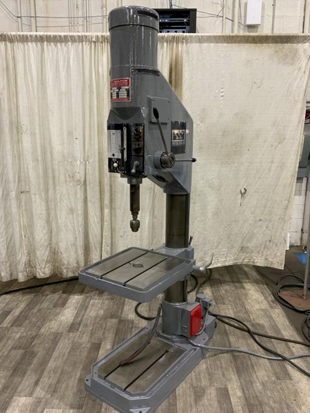 32" WILTON MODEL #32100 SINGLE SPINDLE DRILL: STOCK #81057