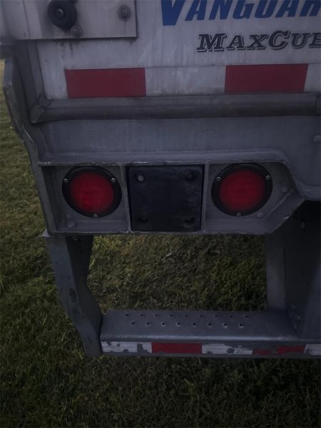 2023 Vanguard 53 x 102 5V8VA5329PM307079