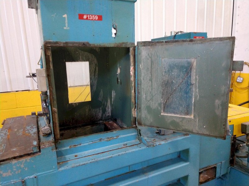 15&quot; X 15&quot; X 15 HP MAREN MODEL #111-297 HYDRAULIC HORIZONTAL AUTOMATIC CONTINUOUS BALER: STOCK #13506