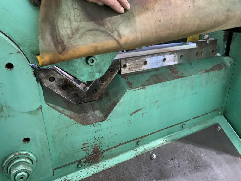 110 TON PIRANHA PII110 HYDRAULIC IRONWORKER: STOCK #81006