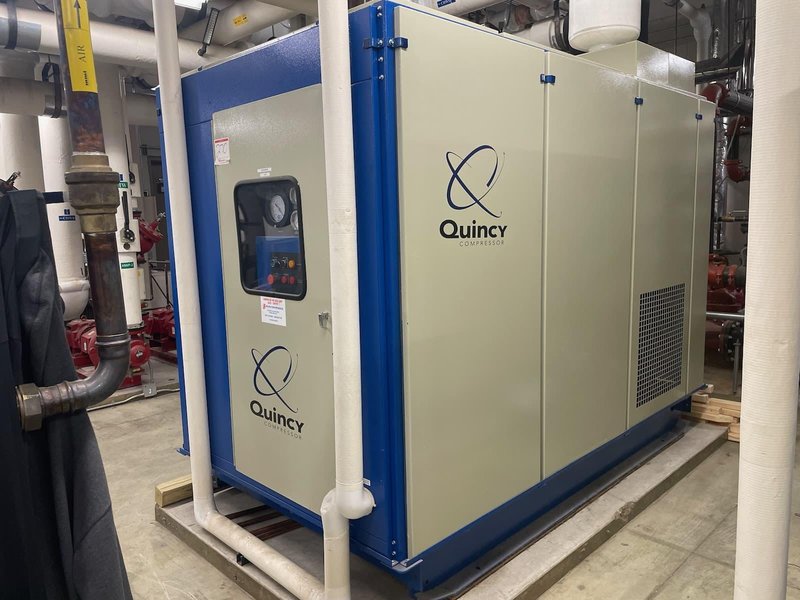 100 HP Quincy QSVI-100 Rotary Screw Vacuum Pump, 2006 – Great Condition, ~12,000 HRS (2)