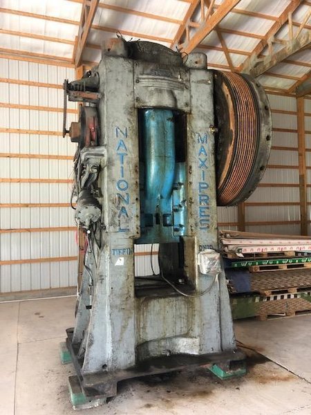 700 Ton National Forging Press