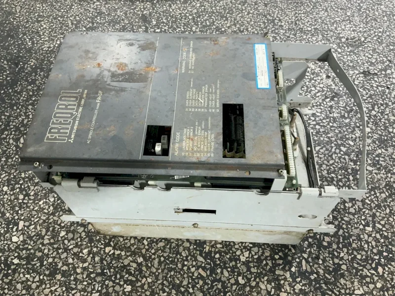 MITSUBISHI ELECTRIC CORP. FREQROL AC SPINDLE CONTROLLER  -  FR-SF-2-11KP-TC