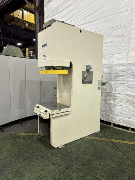 75 TON GREENERD HYDRAULIC C FRAME PRESS: STOCK #77671