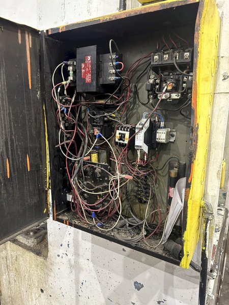 10 TON DENISON HYDRAULIC C FRAME PRESS: STOCK #77659