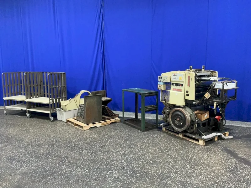MIEHLE 12” X 19” X 13” VERTICAL CYLINDER PRESS