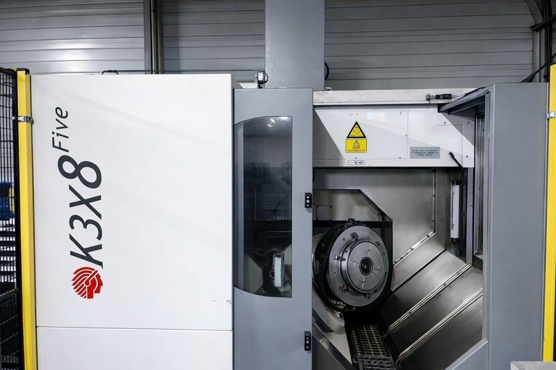 Huron - K3X8F - X: 780 - Y: 700 - Z: 500 mm CNC - 5 axes