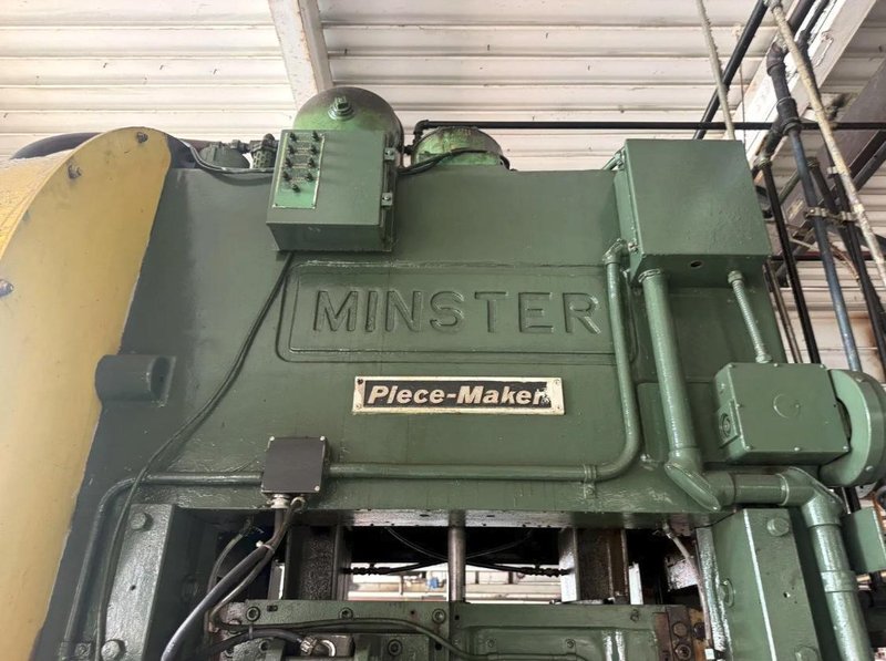 75 TON MINSTER P2-75-36 PIECE MAKER STRAIGHT SIDE HIGH SPEED PRESS. STOCK # 0980526
