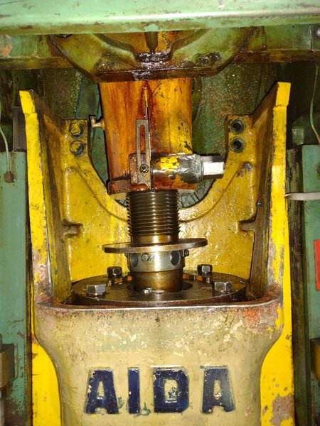 60 TON AIDA MODEL #PP-XGC-55SU (II) GAP STAMPING PUNCH PRESS, 6" STROKE: STOCK #19323