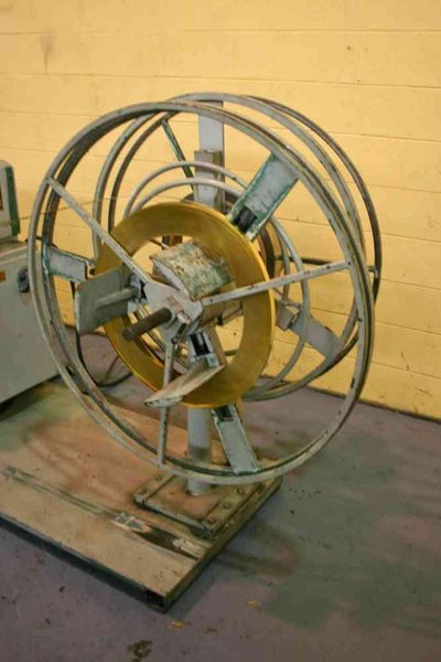 5-1/2' X 19 ROLL BRUDERER STRAIGHTENER &amp; COIL REEL: STK #19775