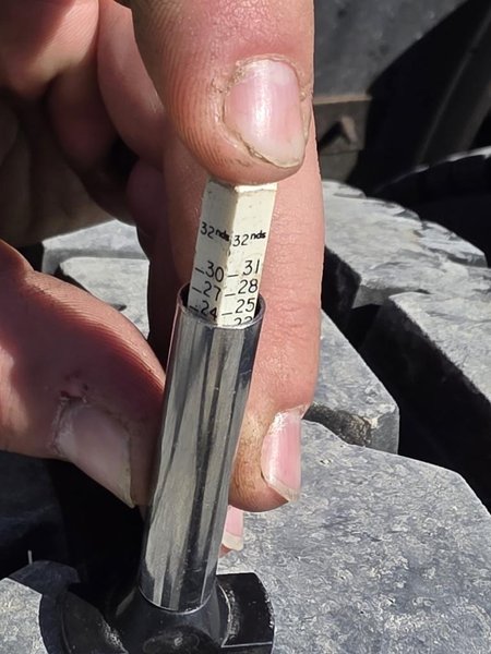 PETERBILT 567 - Trucks