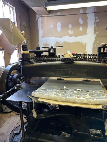 Seybold Dual Head Die Press