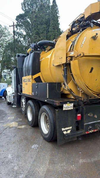 McLaughlin VXT8 Vacuum Excavator Truck, 2021 – 8 Yard Hydro Excavator – 3,500 CFM PTO Vacuum Truck – Utility &amp; Potholing Unit