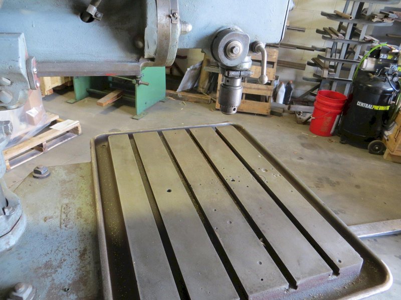 Walker Turner Radial Drill Press Model 1600