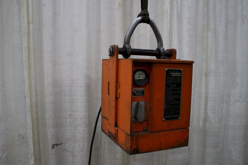 3000 LB MAGNETOOL MAGNETIC SHEET LIFTER: STOCK #75767